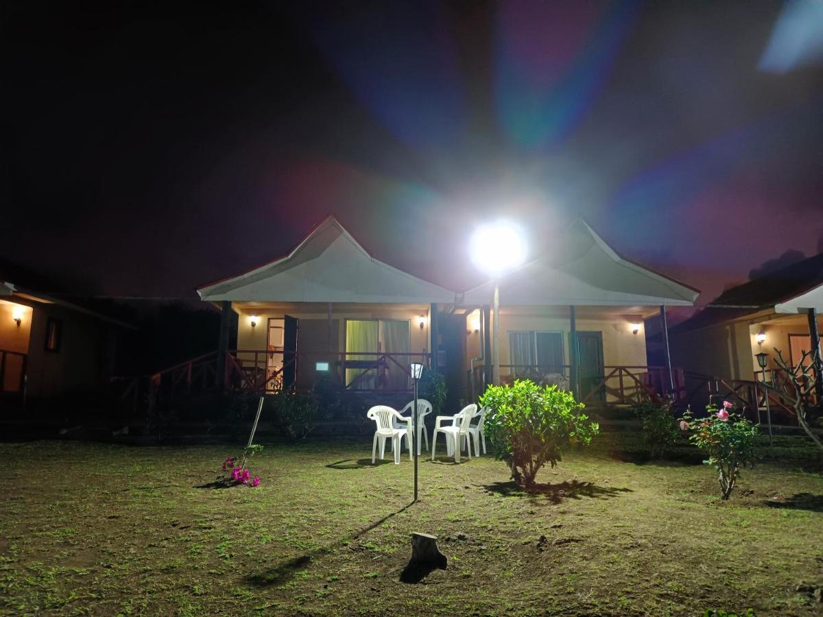 cabañas Te Pito Kura Rapa Nui Hanga Roa Exterior foto